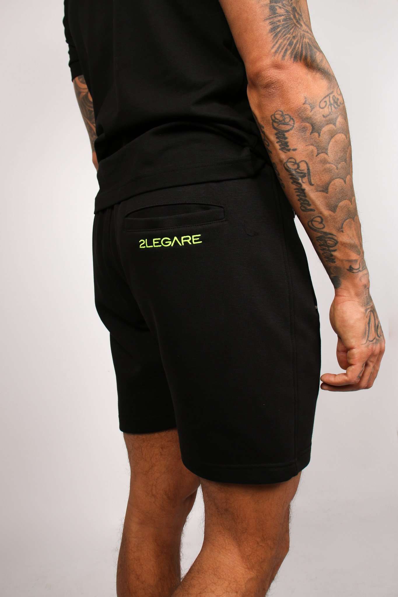 2Legare Short Logo Embroidery Zwart / Neon Groen